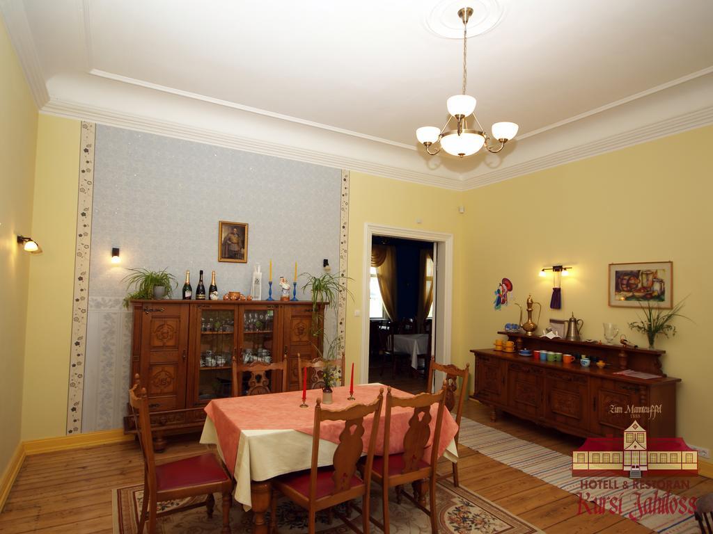 Kursi Hunting Manor Hotel Puurmani Esterno foto